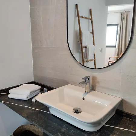 Arena House Conil Guest house 2*